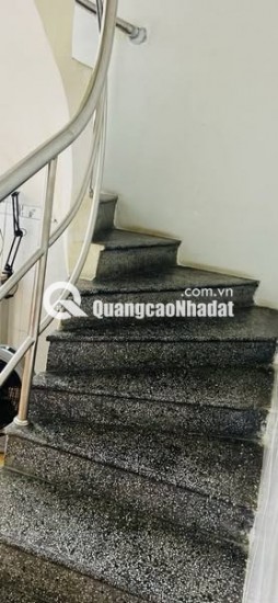 NHÀ HIẾM Q10 – CÁCH MT VÀI BƯỚC CHÂN – DT 33M² – CHỈ 3.X TỶ – Lê hồng phong Q10